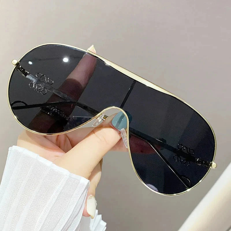 Gradient Aviator Sunglasses Coco’s Tee Boutique
